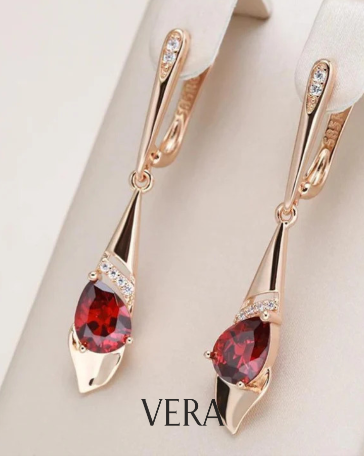 Vera Elegant Teardrop Earrings