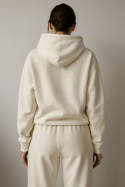 Vera Essential Hoodie